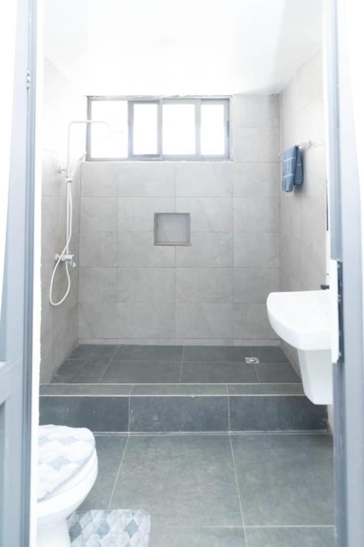 Seven Brothers Apartments Accra Luaran gambar
