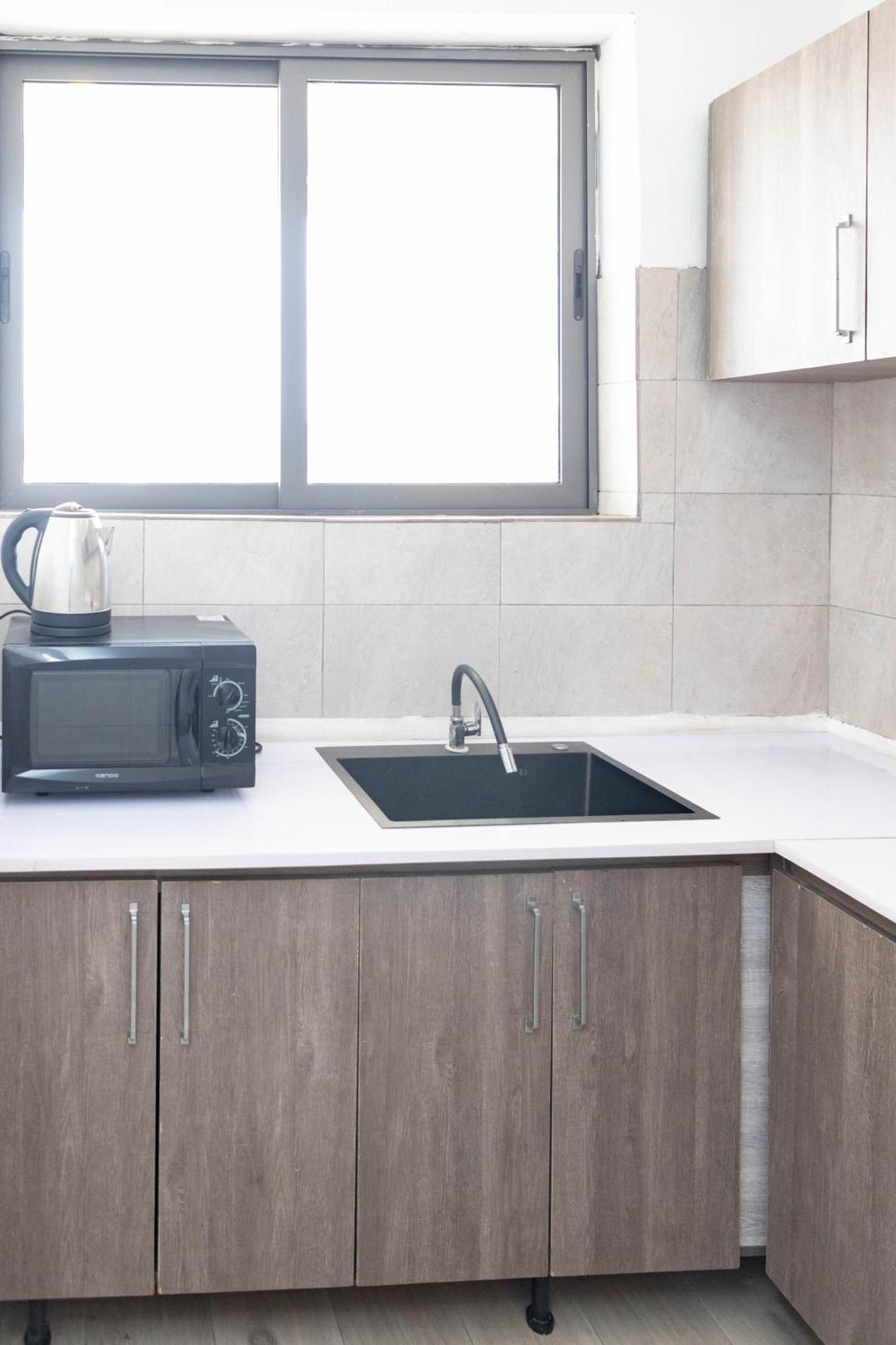 Seven Brothers Apartments Accra Luaran gambar